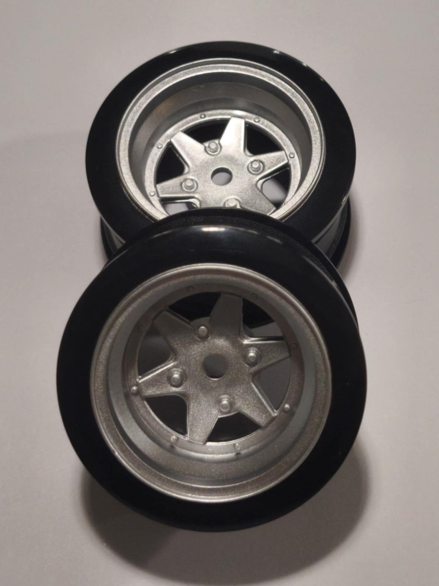 Jantes DH1 OFF+6 (gris)(2)